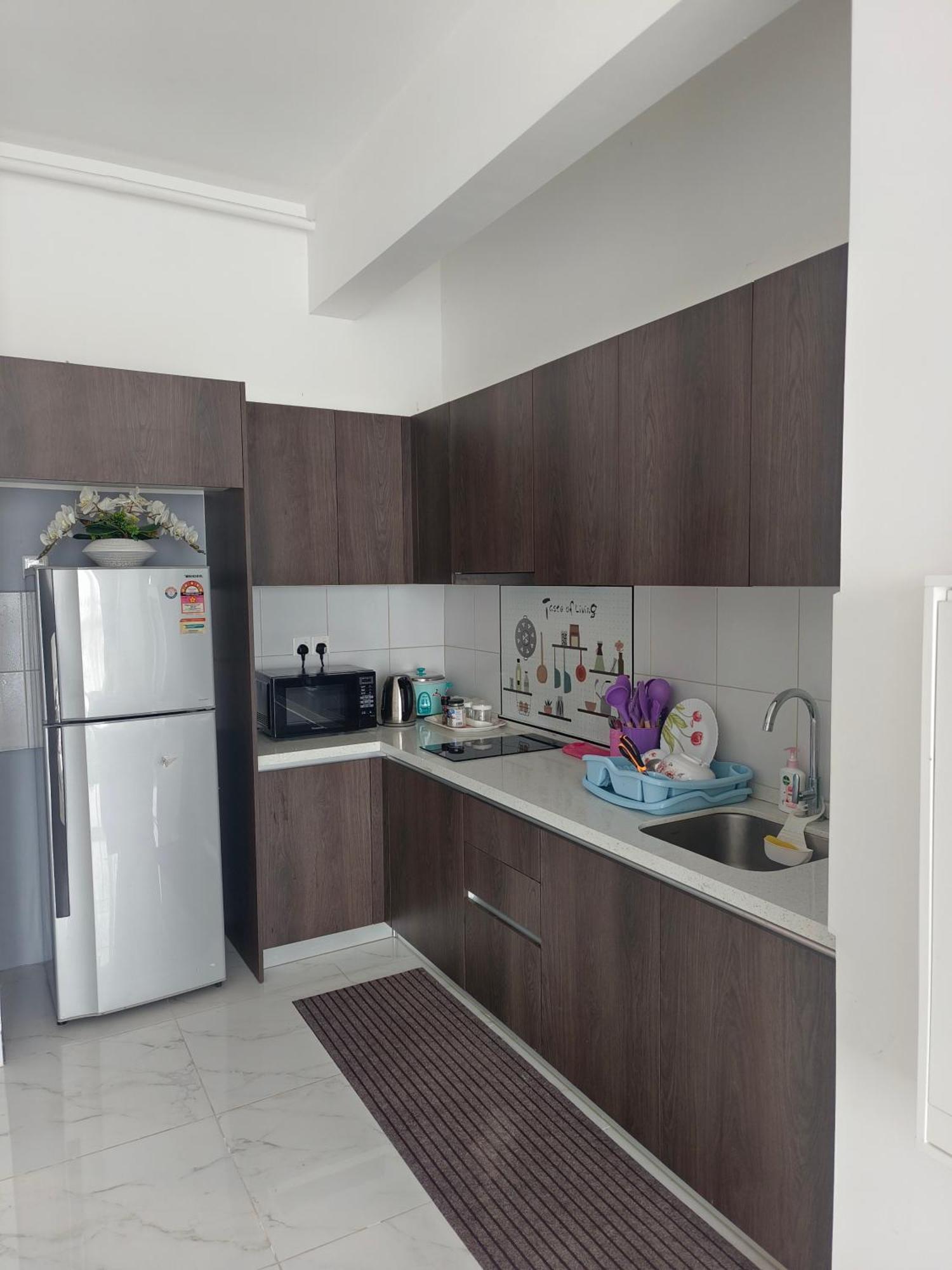 #free Netflix 1br Troika Residensi By Aghome * Kota Bharu