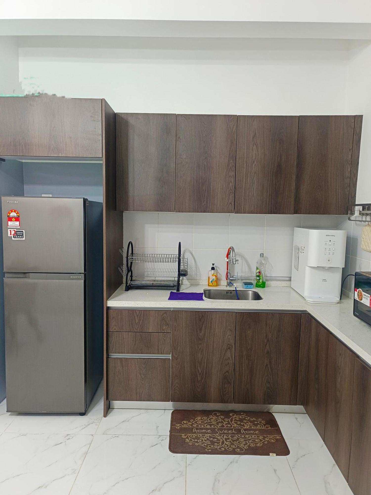 #free Netflix 1br Troika Residensi By Aghome * Kota Bharu